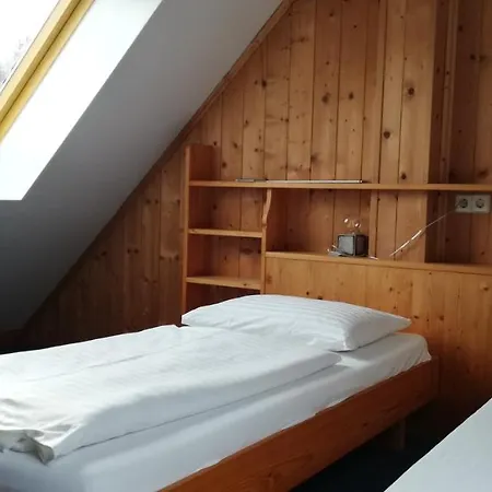 アパート Abenteuerhof