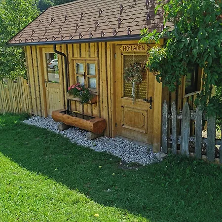 アパート Abenteuerhof