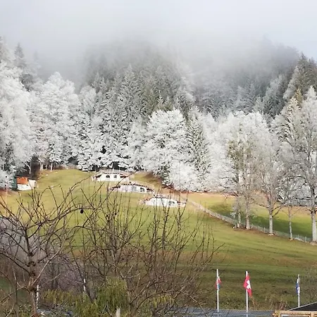 Abenteuerhof アパート Weißenbach